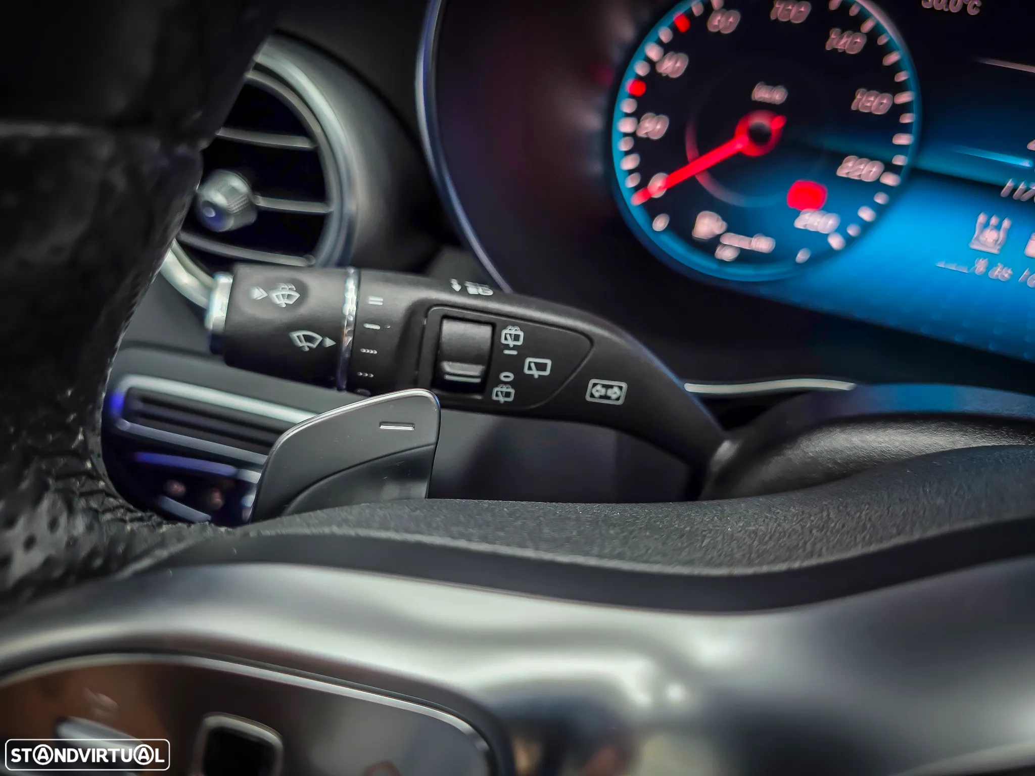 Mercedes-Benz C 300 de AMG Line - 29