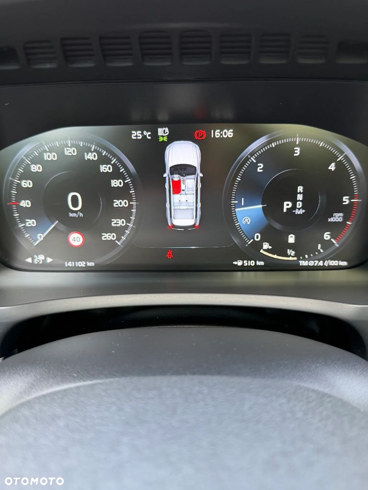 Volvo XC 90 B5 D AWD R-Design - 8