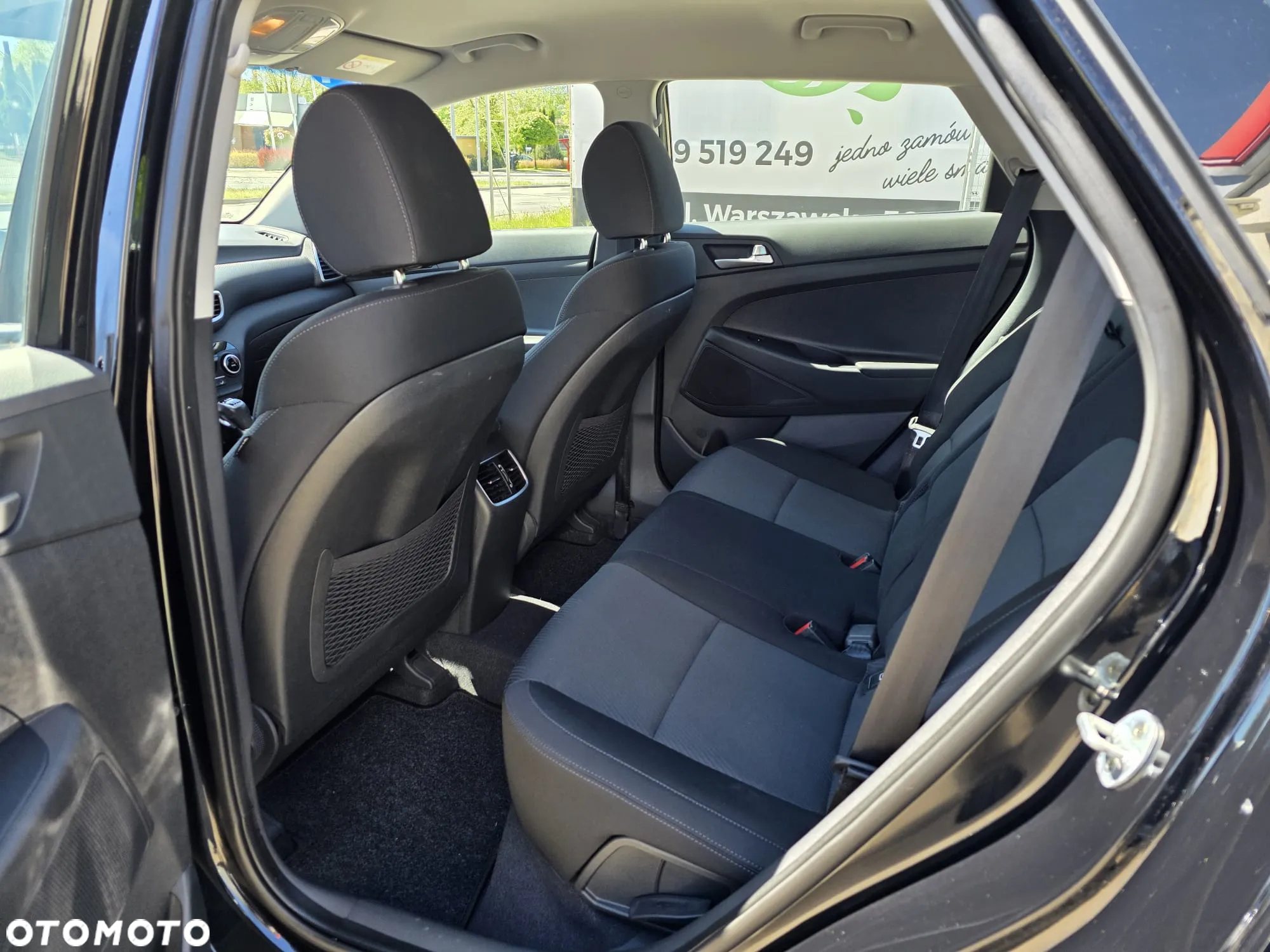 Hyundai Tucson 1.6 GDi 2WD Select - 12