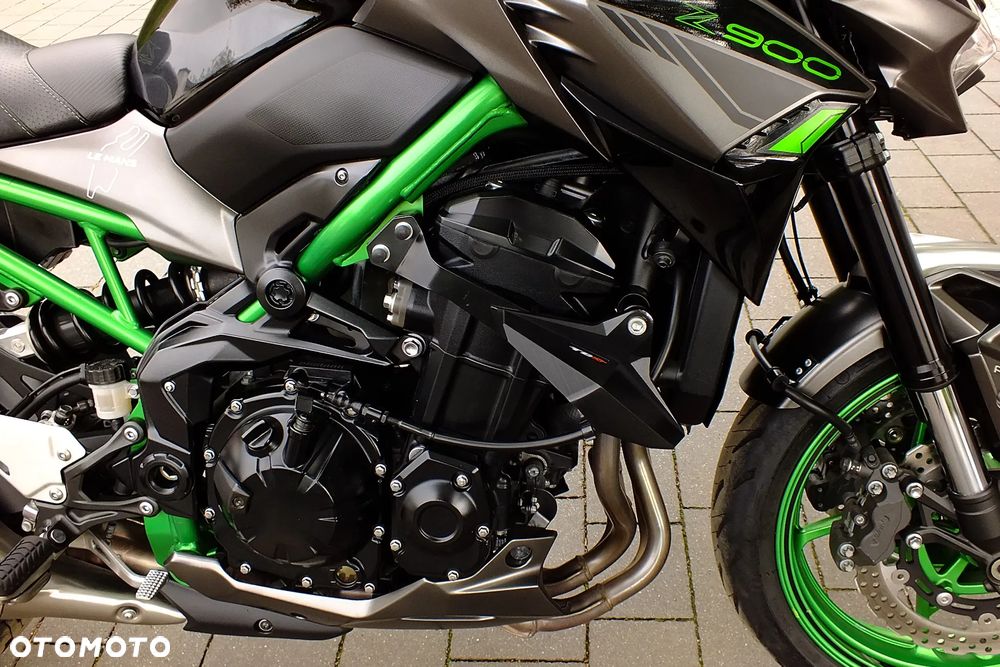 Kawasaki Z 900 - 8