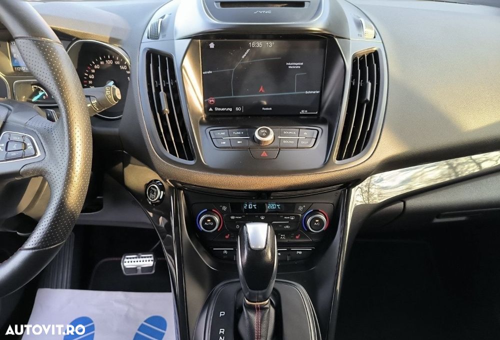 Ford Kuga 2.0 TDCi 4x4 Aut. ST-Line - 12