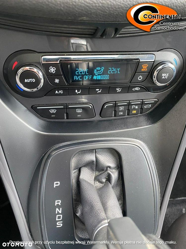 Ford Kuga - 16