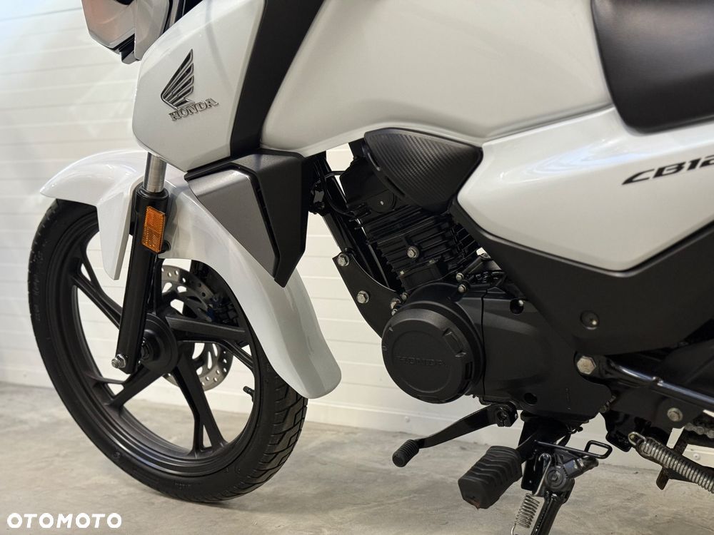 Honda CB - 30