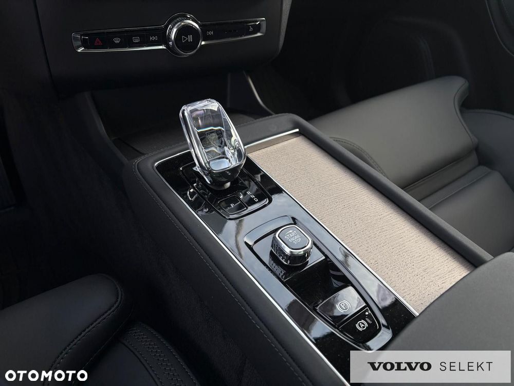 Volvo XC 90 - 29