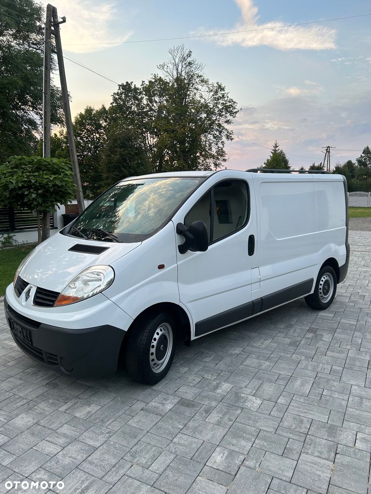 Renault Trafic - 8