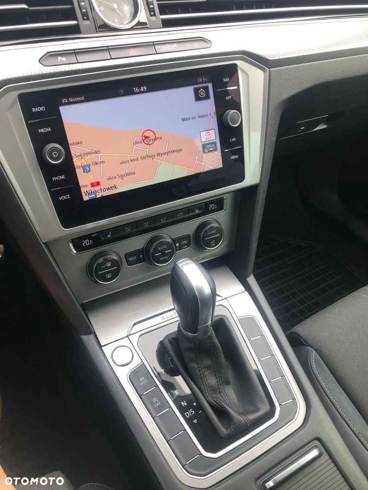 Volkswagen Passat Alltrack - 39