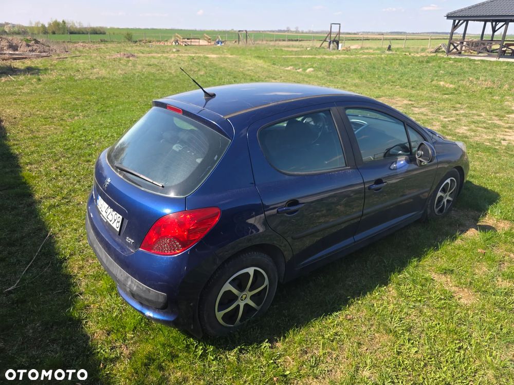 Peugeot 207 1.4 16V Presence - 1