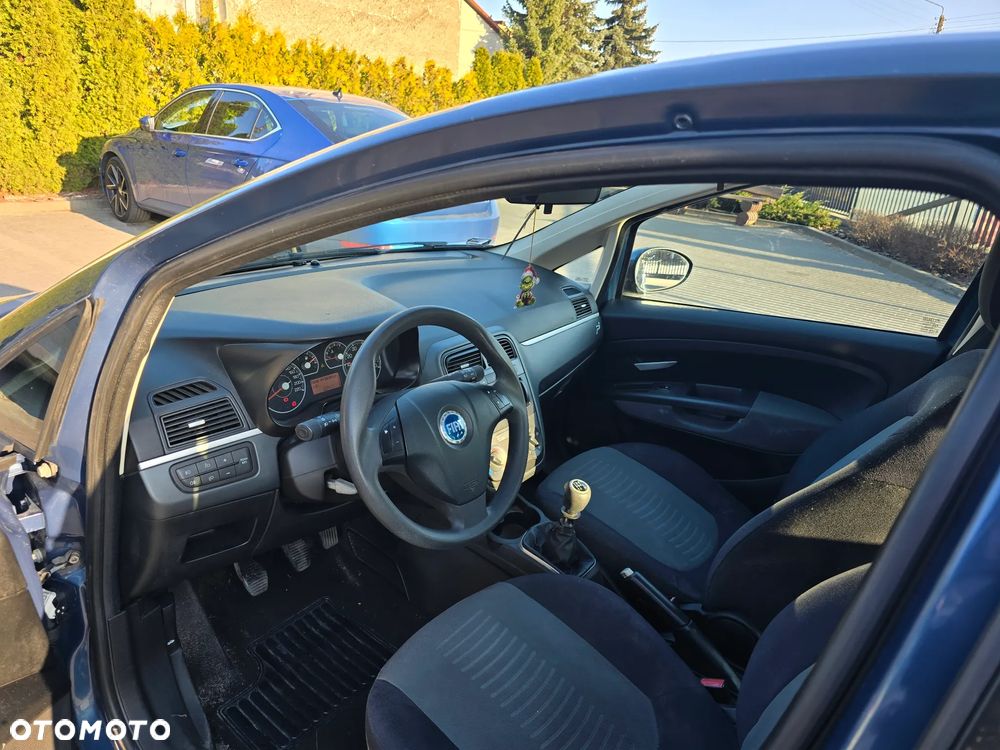 Fiat Grande Punto - 18