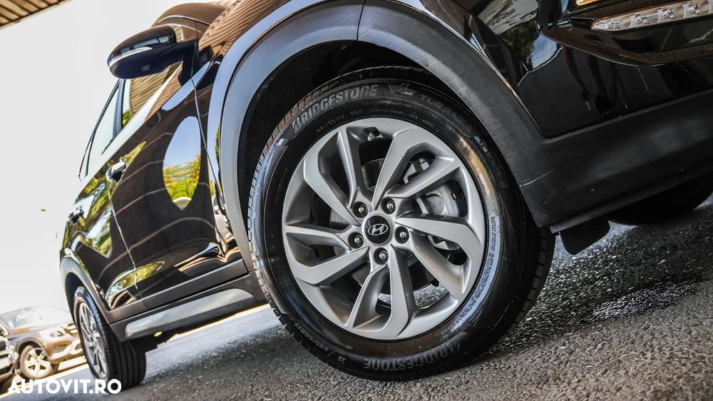 Hyundai Tucson 2.0 CRDI 4WD Intro Edition - 29