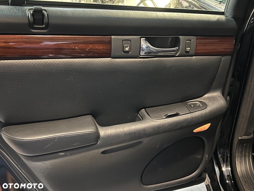 Cadillac Seville - 9