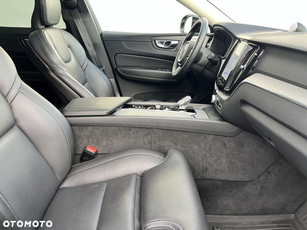Volvo XC 60 - 29