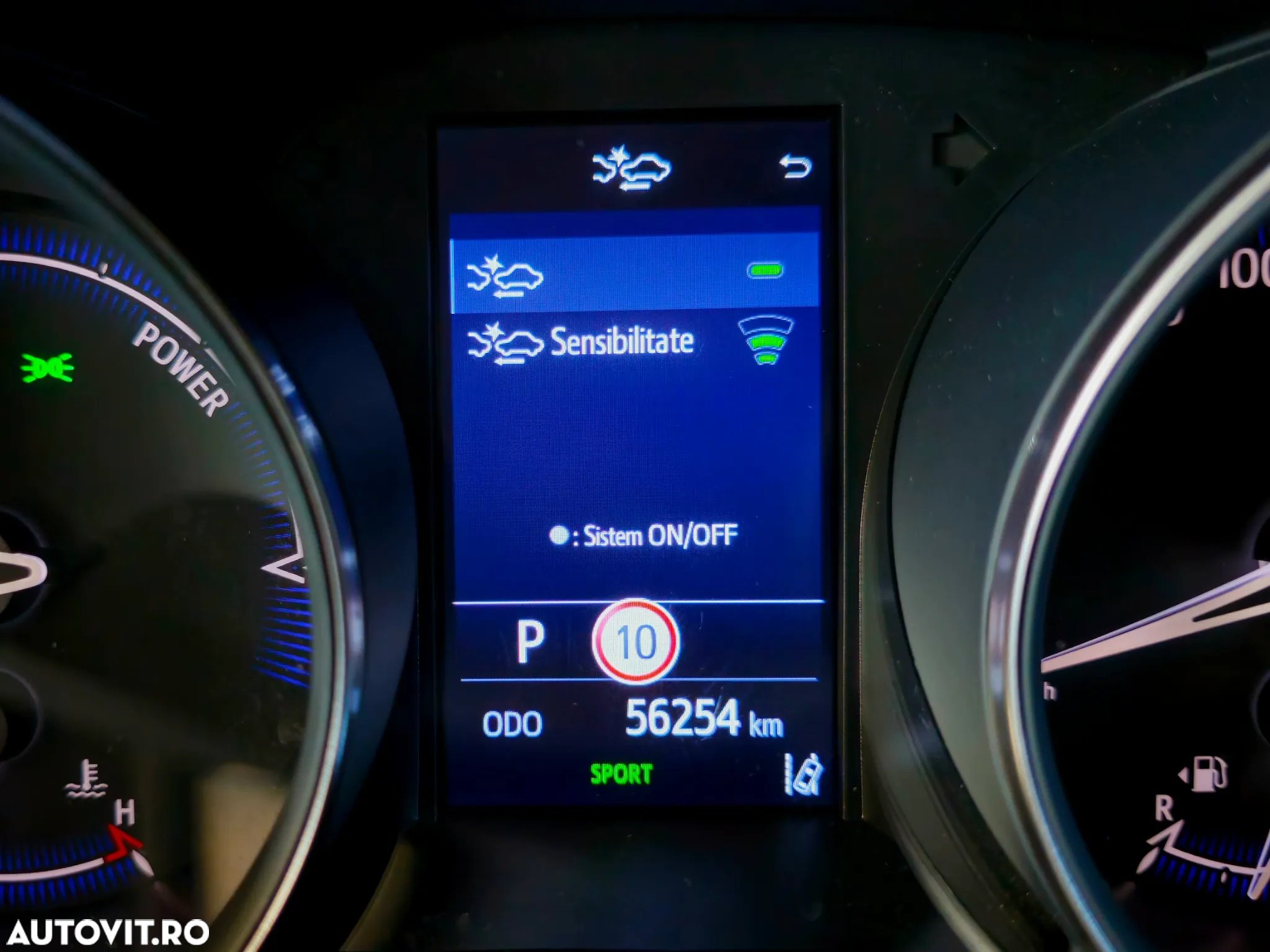 Toyota C-HR 2.0 Hybrid Team Deutschland - 29