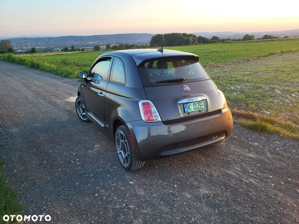 Fiat 500e - 18