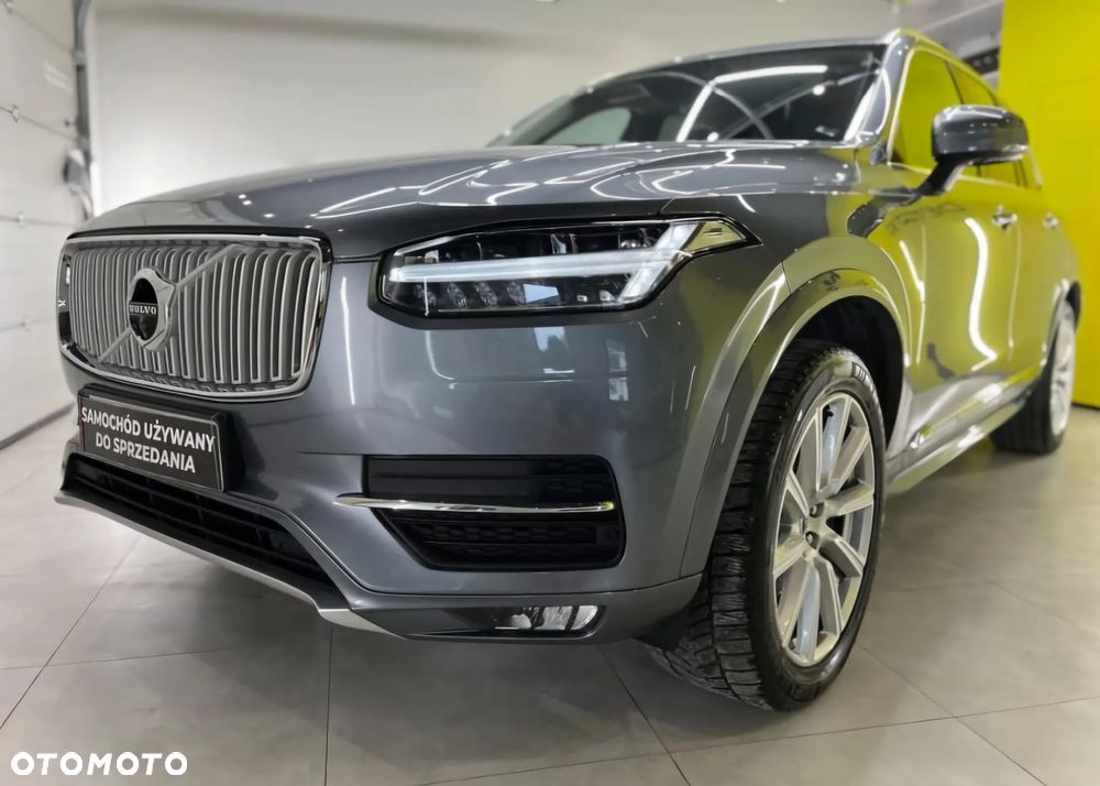 Volvo XC 90 D5 SCR AWD Inscription 7os - 9