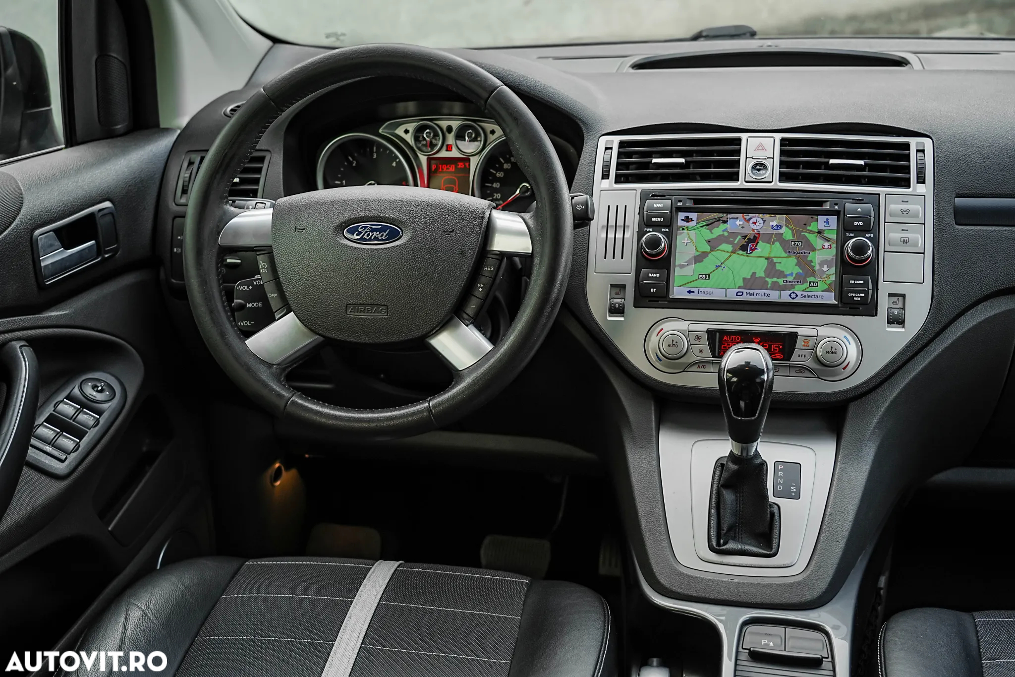 Ford Kuga 2.0 TDCi 4x4 Aut. Titanium - 7