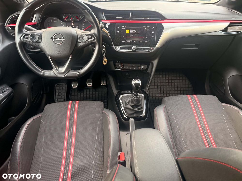 Opel Corsa 1.2 GS Line S&S - 11
