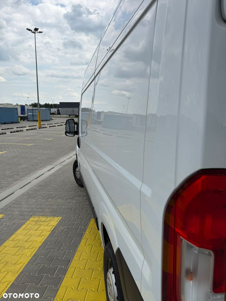 Opel Movano - 11