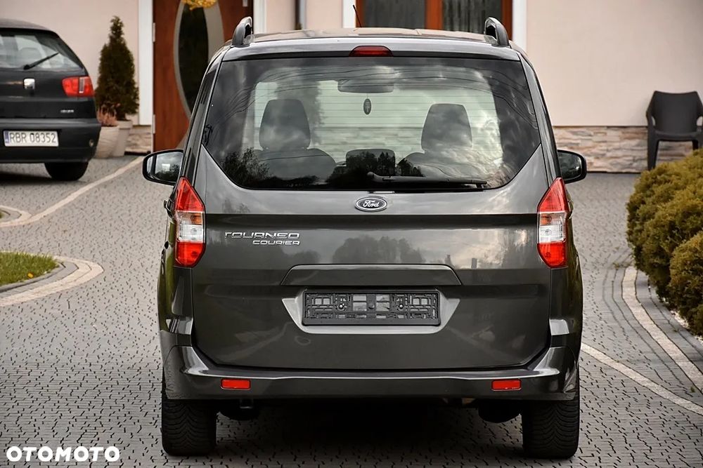 Ford Tourneo Courier 1.5 TDCi Trend - 12