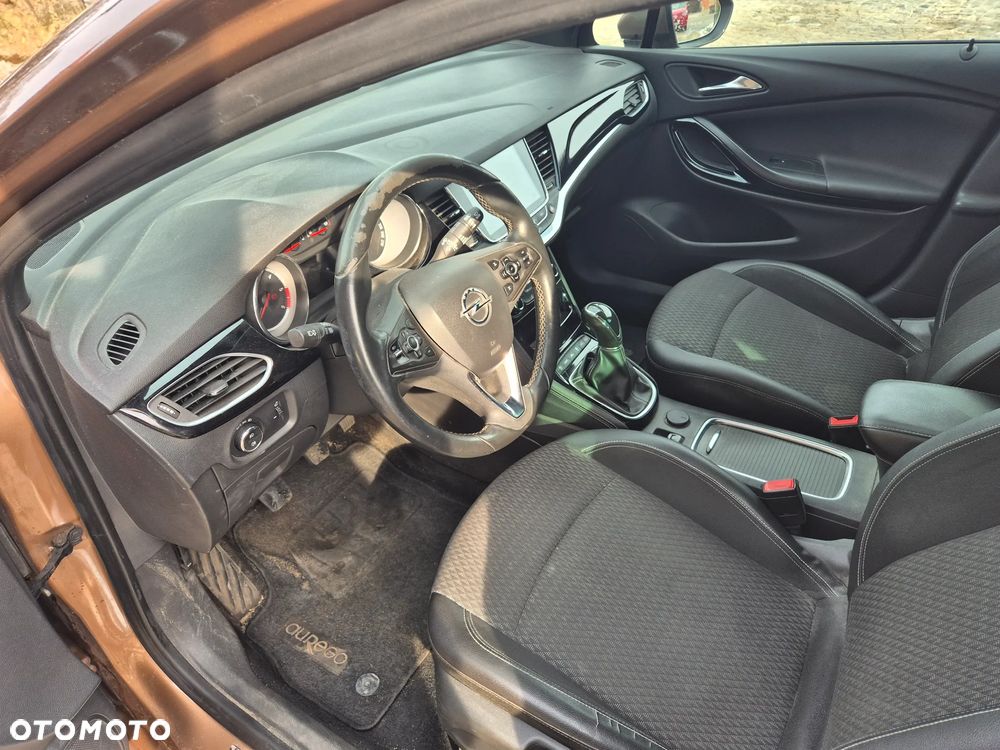 Opel Astra 1.6 D (CDTI) Start/Stop Innovation - 12