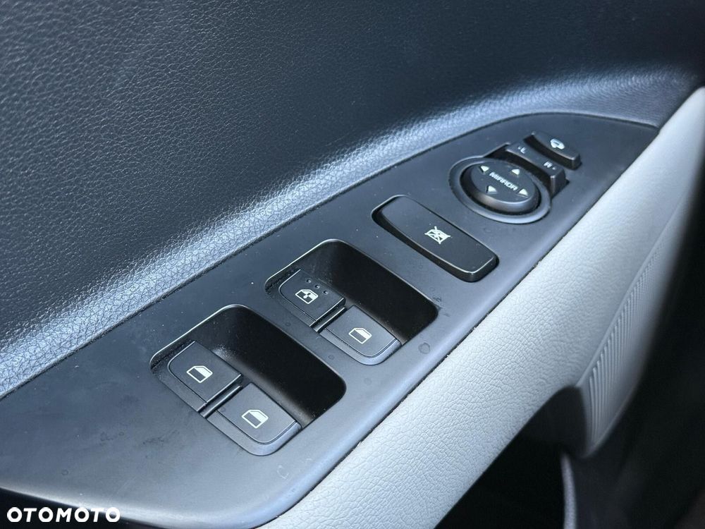Kia Stonic 1.0 T-GDI MHEV L Business Line - 22
