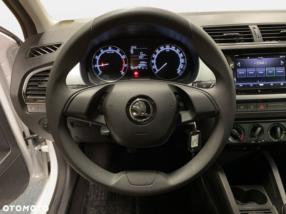 Skoda Fabia - 21