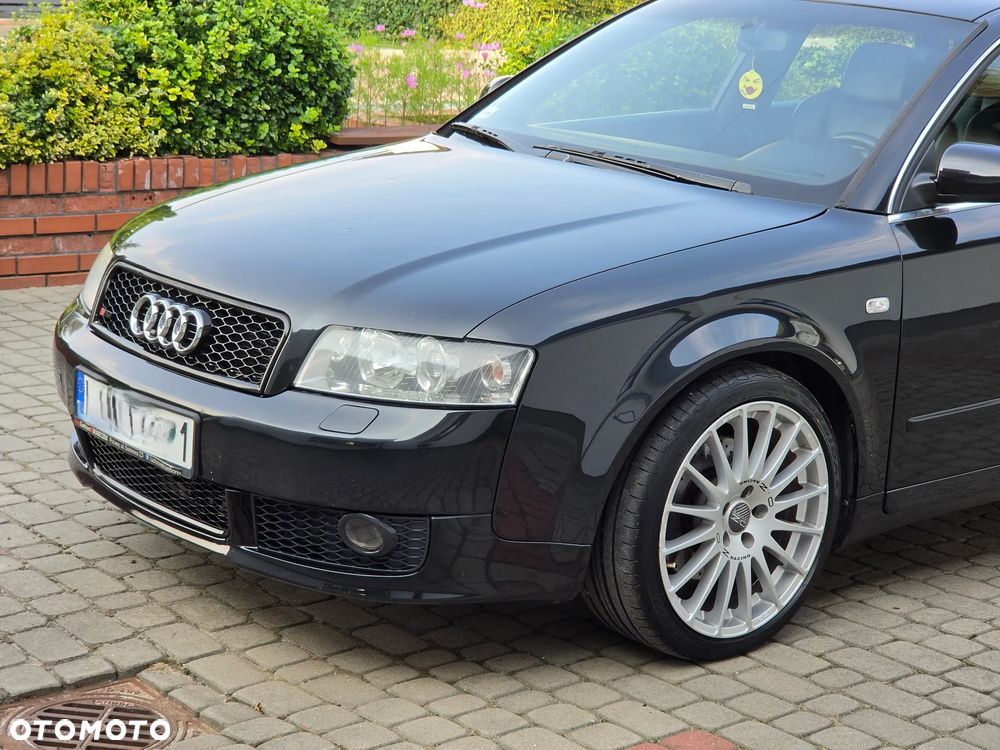 Audi A4 Avant - 22