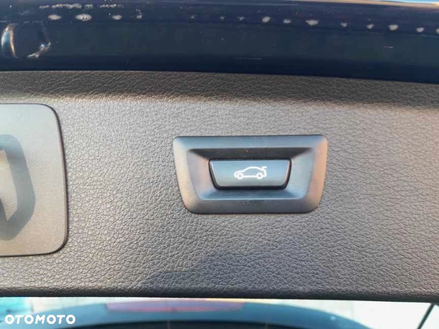 BMW Seria 2 216d Advantage - 16