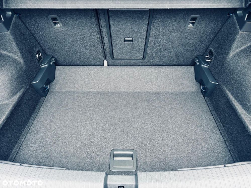 Volkswagen T-Roc 1.5 TSI Life DSG - 9