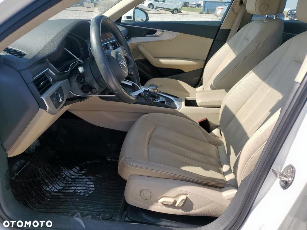 Audi A4 Limousine - 8