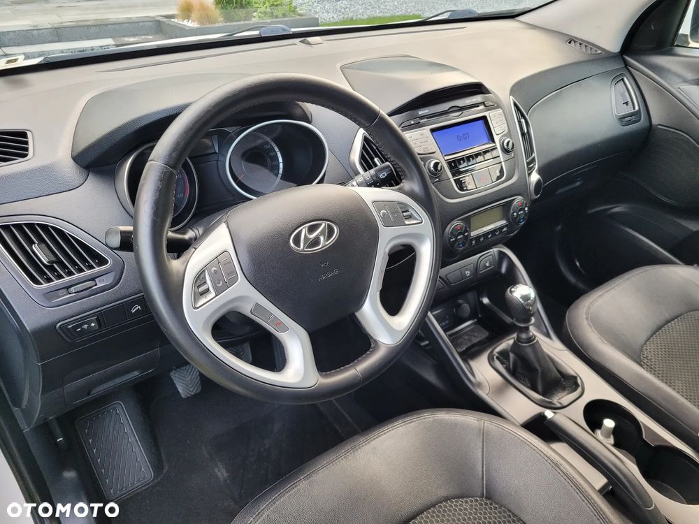 Hyundai ix35 - 13