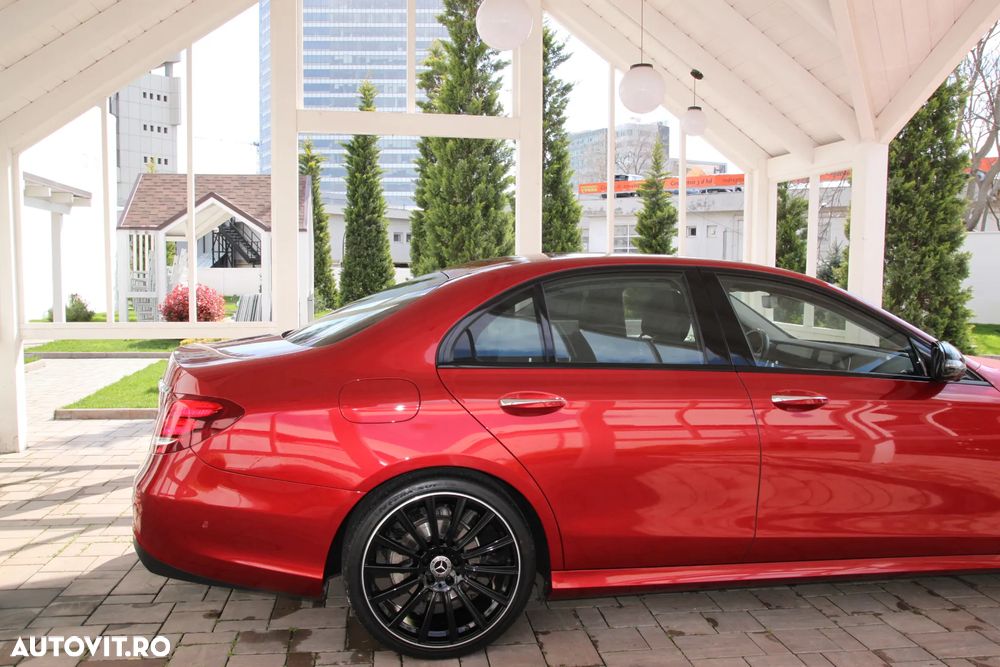 Mercedes-Benz E 200 4MATIC Aut. - 12