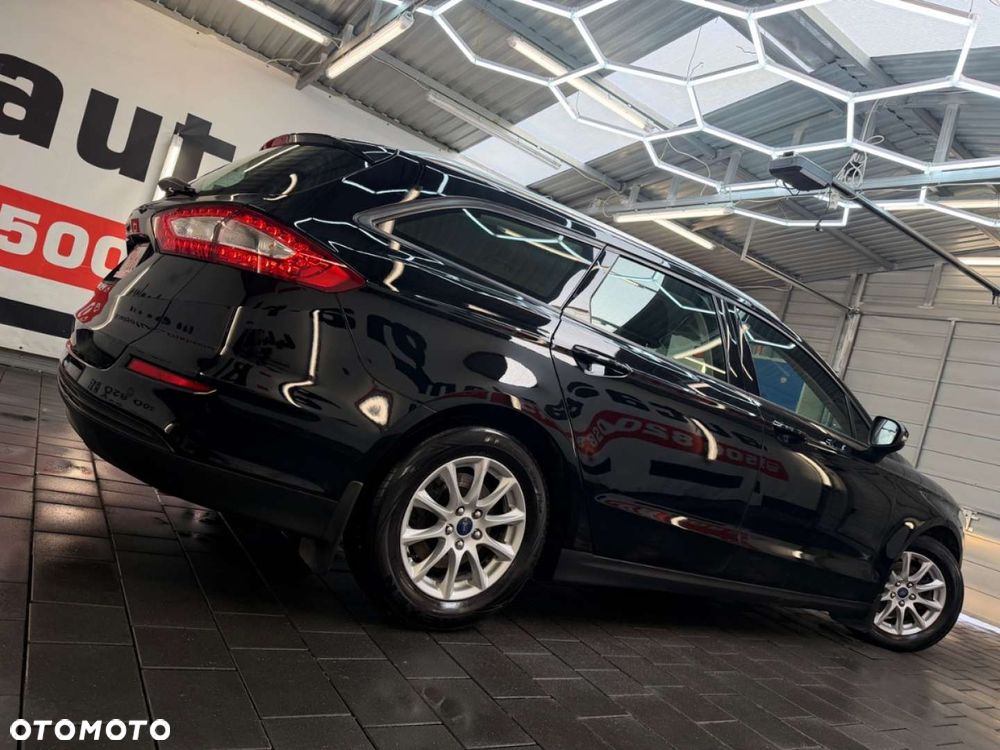 Ford Mondeo - 16