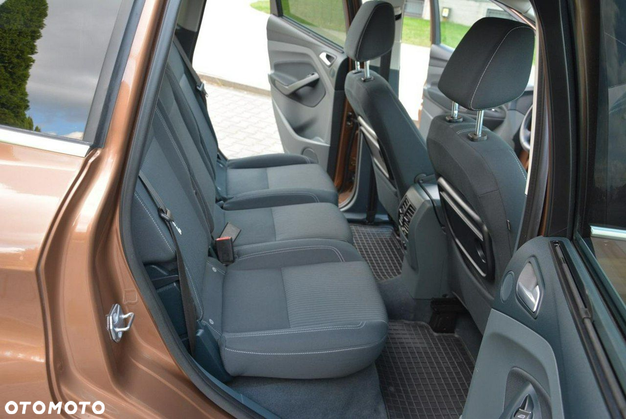Ford C-MAX 2.0 TDCi Titanium - 16