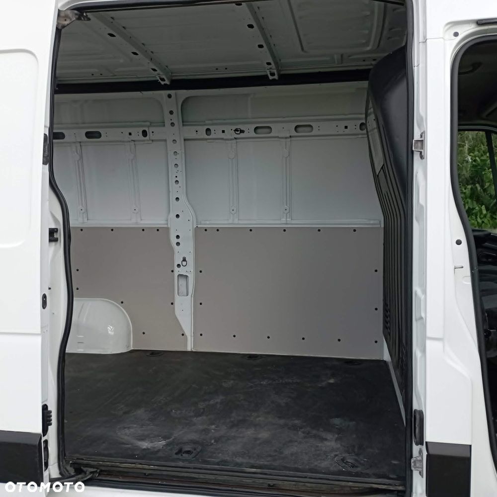 Renault Master - 18