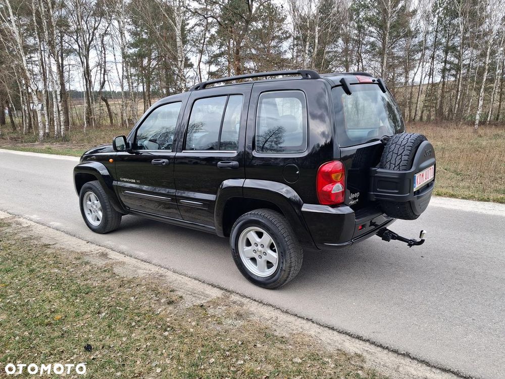 Jeep Cherokee - 7