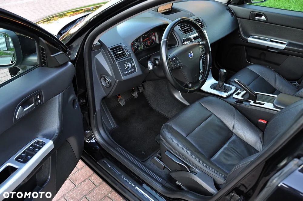 Volvo V50 DPF D3 Summum - 10