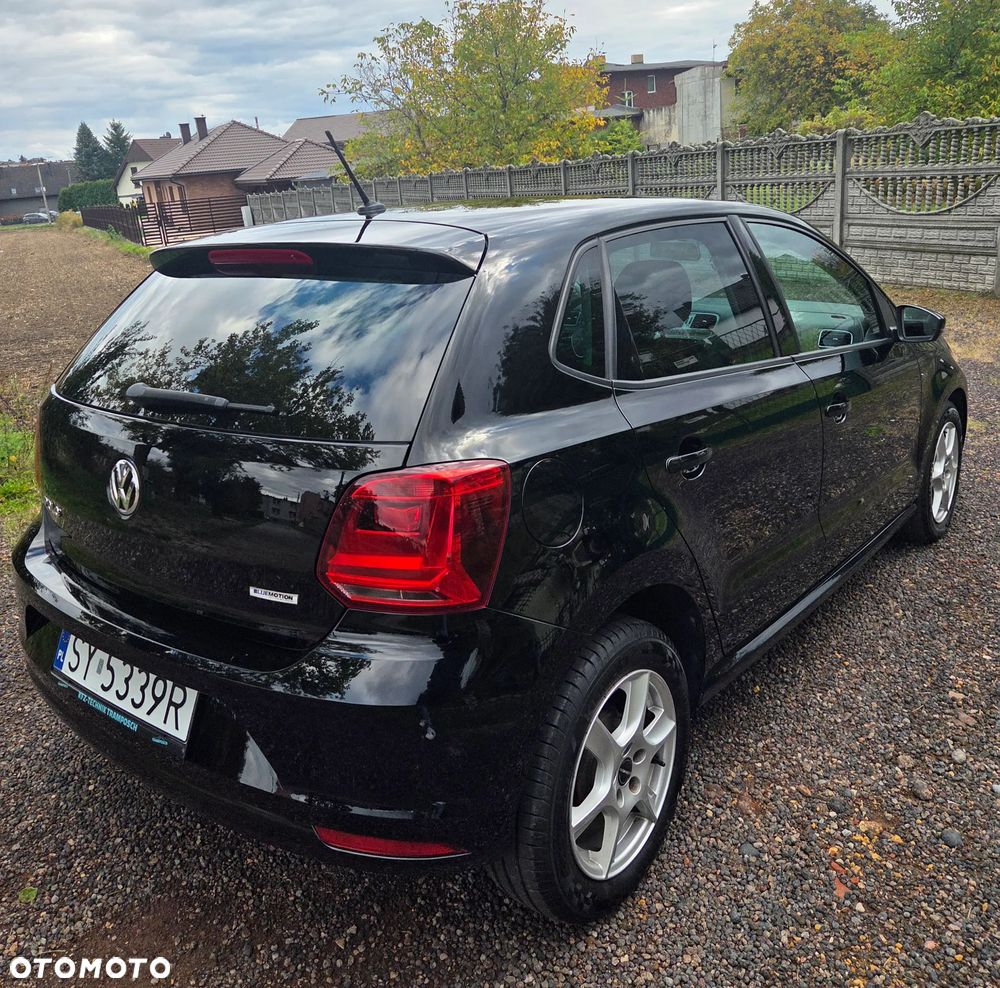 Volkswagen Polo 2015 photo 3