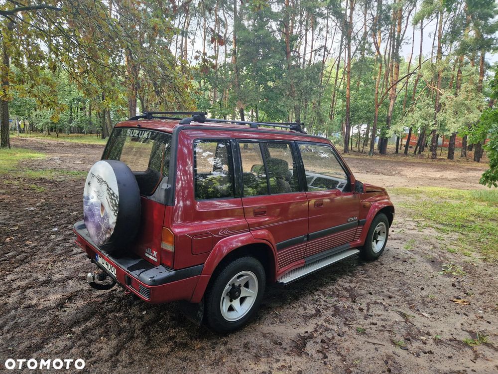 Suzuki Vitara 1.6 JX Long - 4