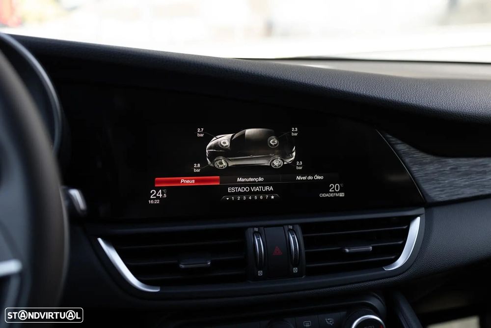 Alfa Romeo Giulia 2.2 D Super AT8 - 34