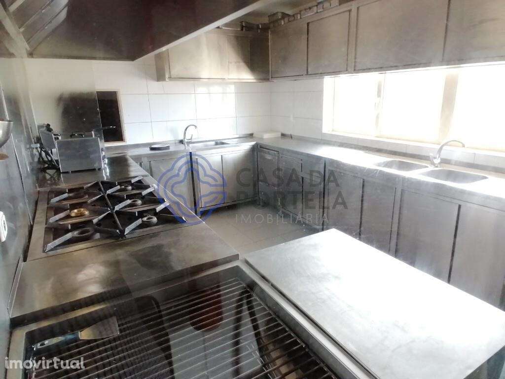 Venda de Restaurante totalmente  equipado e mobilado, em Arcozelo em V - Grande imagem: 4/25