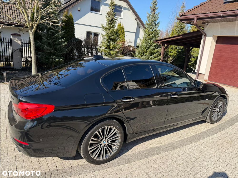 BMW Seria 5 530i xDrive Sport Line - 6