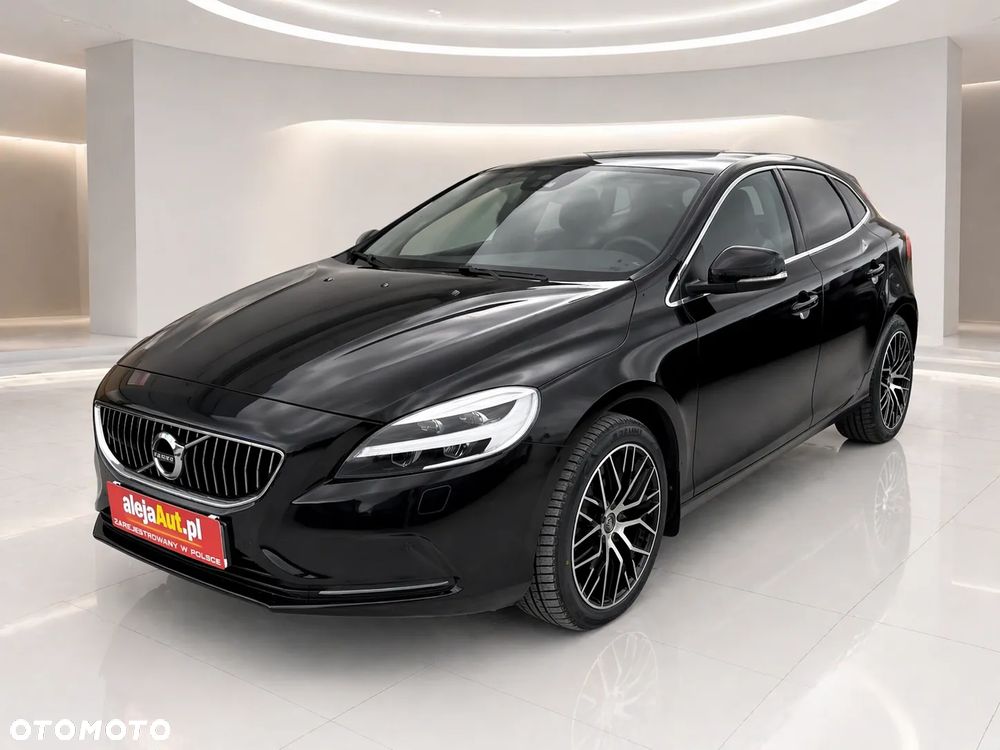 Volvo V40 D3 Drive-E Summum - 1
