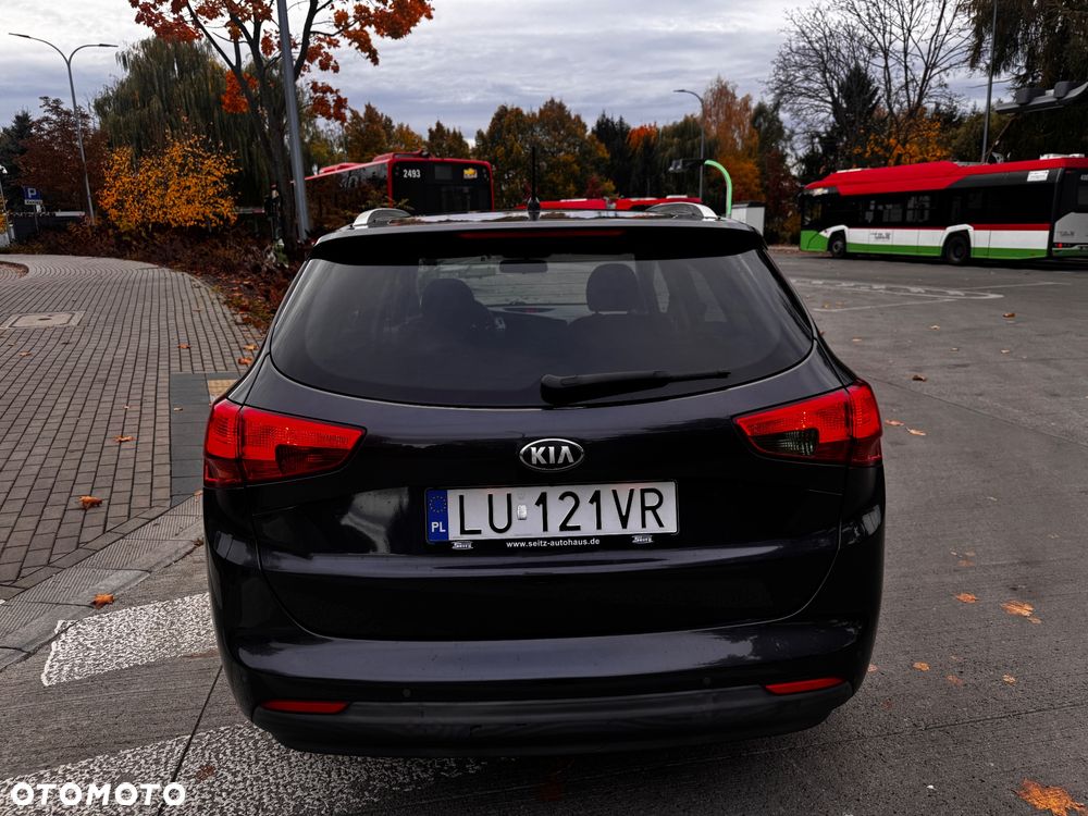 Kia Ceed 1.6 GDI L - 16