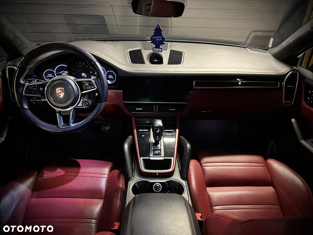 Porsche Cayenne Coupe - 15