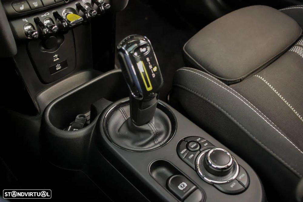 MINI 3 Portas Cooper SE Collection - 17
