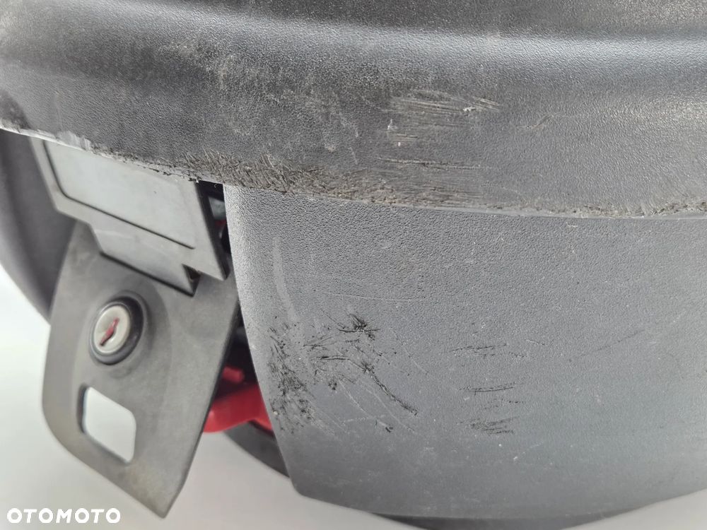 KUFER CENTRALNY  PEUGEOT VIVACITY SKUTER YAMAHA SUZUKI CPI - 6