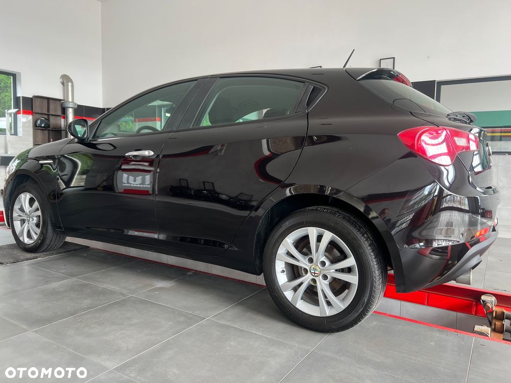 Alfa Romeo Giulietta - 6