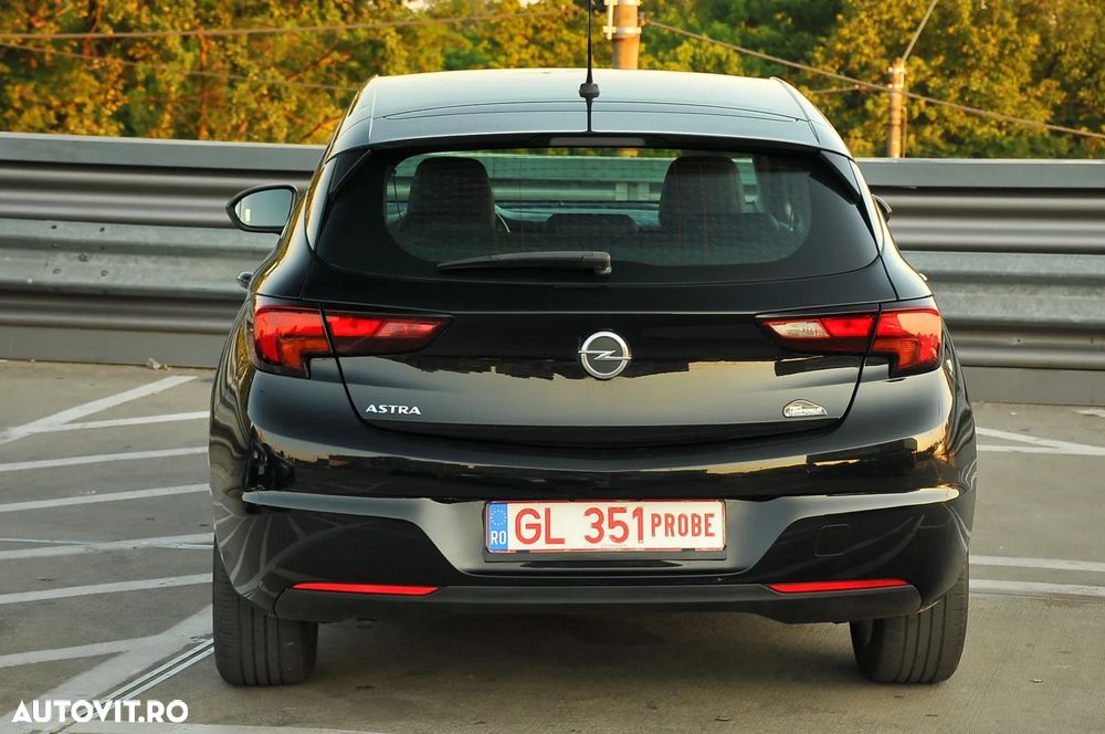 Opel Astra 1.2 Turbo Business Edition - 19
