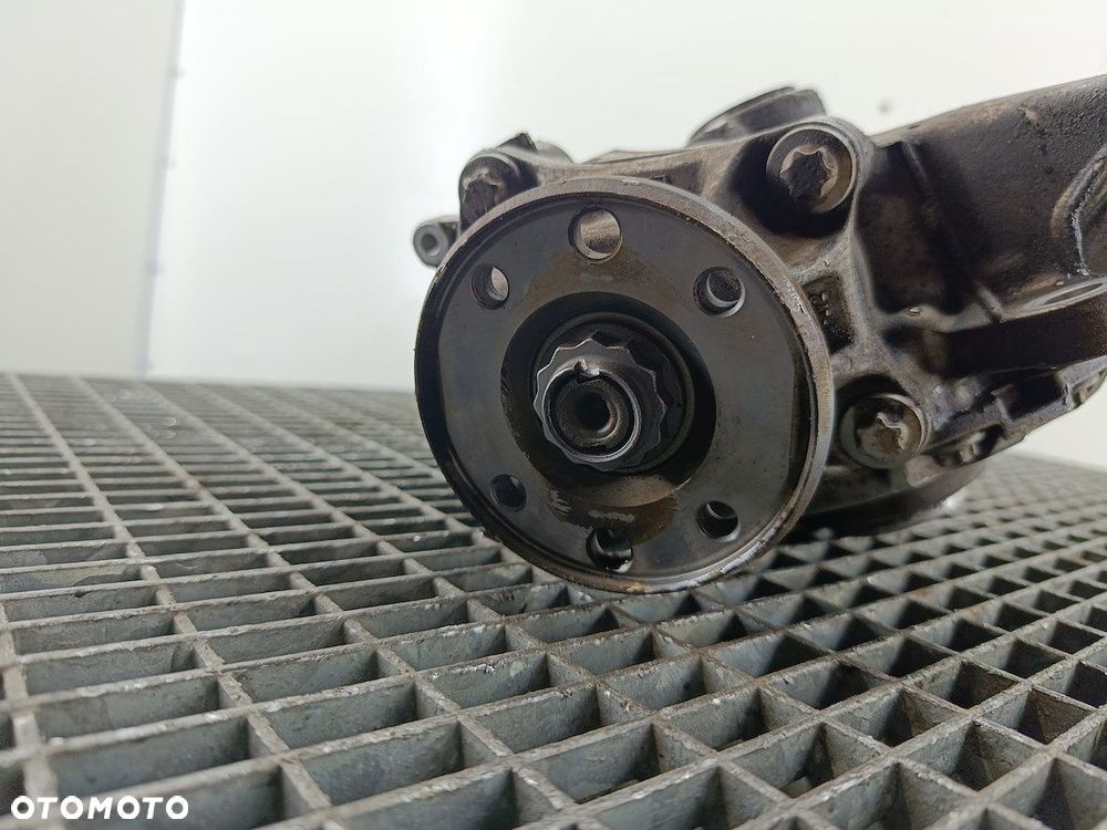 REDUKTOR SKRZYNI BIEGÓW MERCEDES-BENZ W205 A2053310900  A2053350201 2.0 16V - 7
