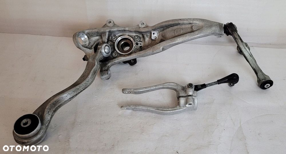 ZWROTNICA LEWA PRZÓD WAHACZE UCHWYT BMW 7 G11 G12 - 1